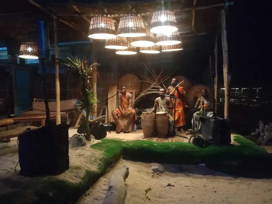 Accra Dance Class & Nightlife Experience - Image 5