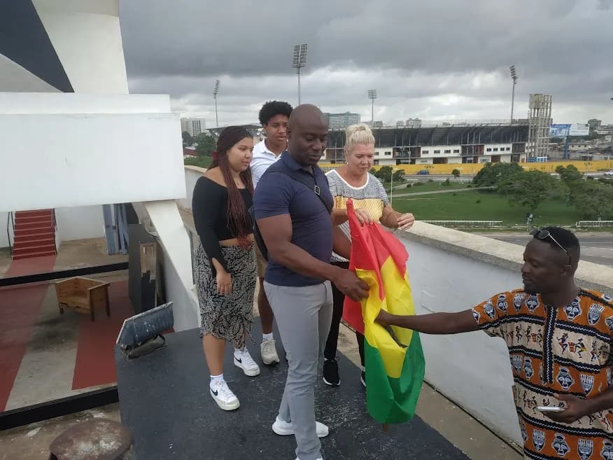 Experience Authentic Ghana in a Personalized Accra City Tour - Image 2