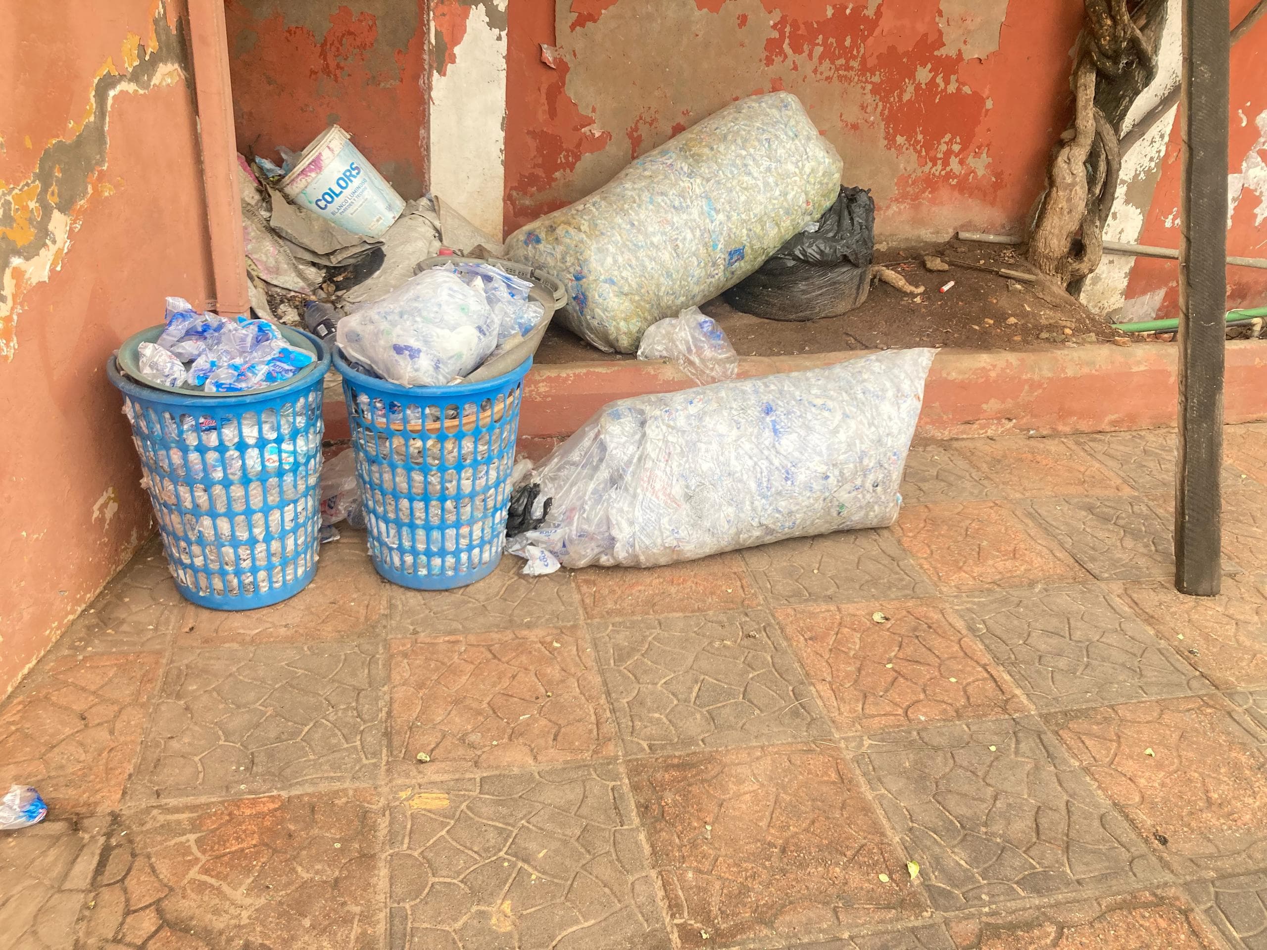 Accra Layover Tour: History, Culture, Upcycling & Beach - Image 6