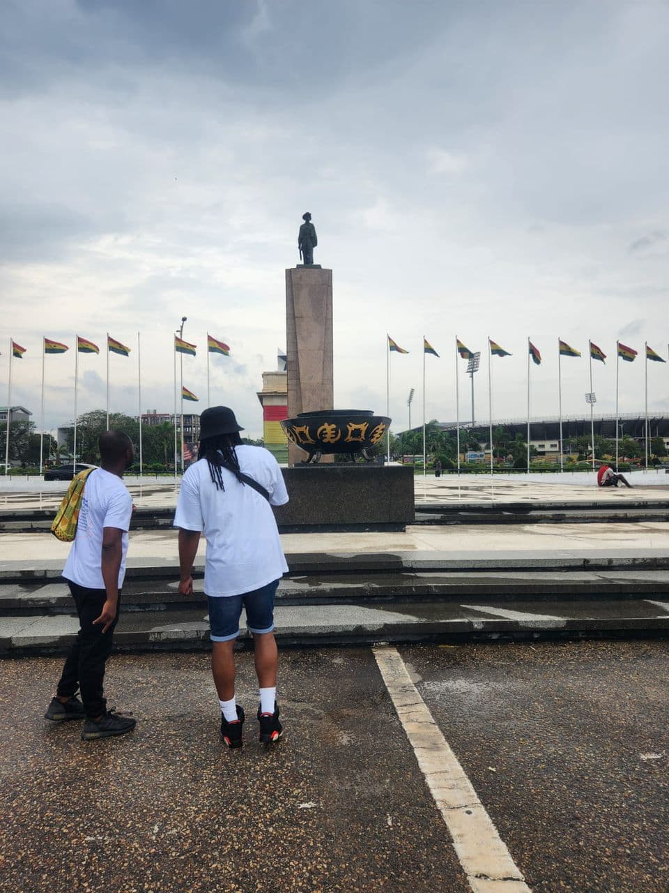 Accra Layover Tour: History, Culture, Upcycling & Beach - Image 21