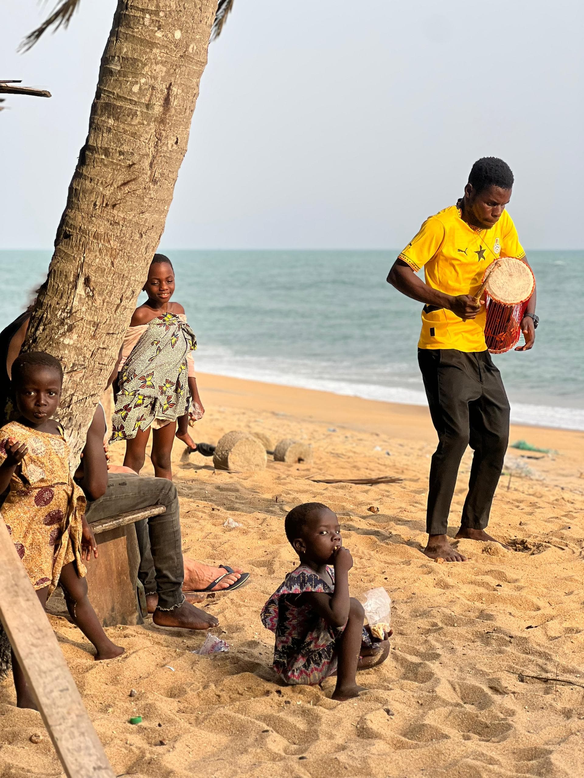 Accra Layover Tour: History, Culture, Upcycling & Beach - Image 29