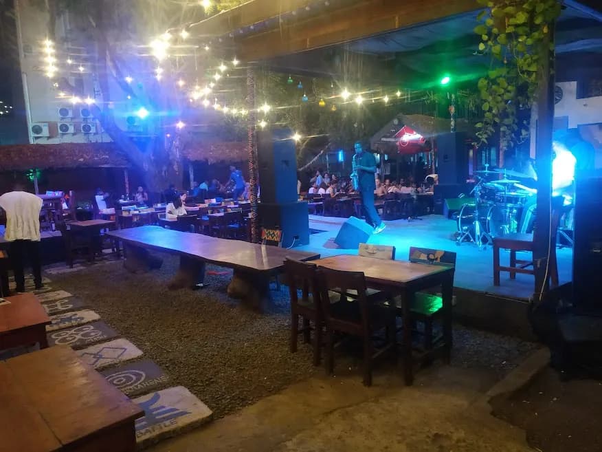 Accra Dance Class & Nightlife Experience - Image 6
