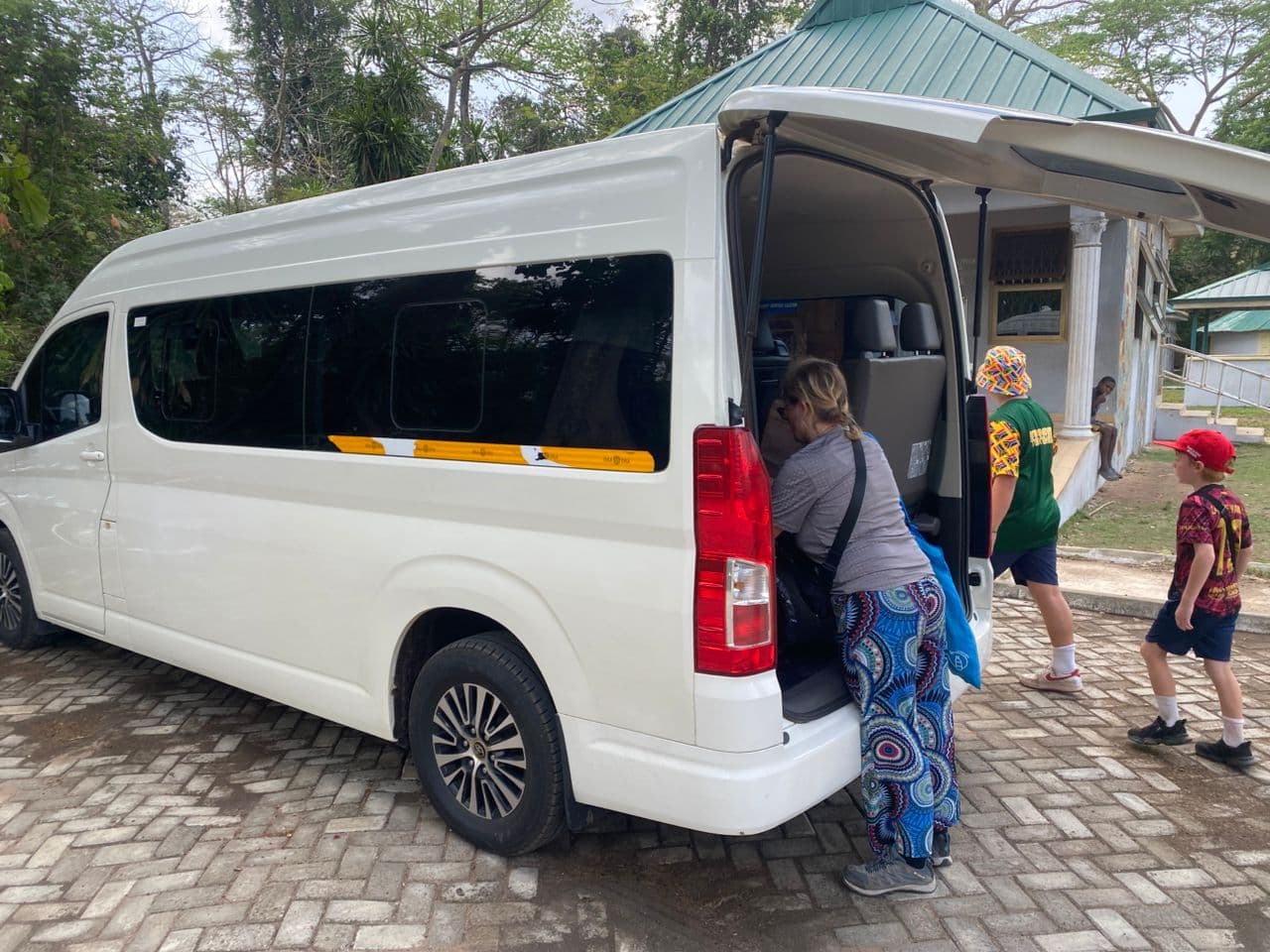 Leisure, Cooking Class & Borborbor Night