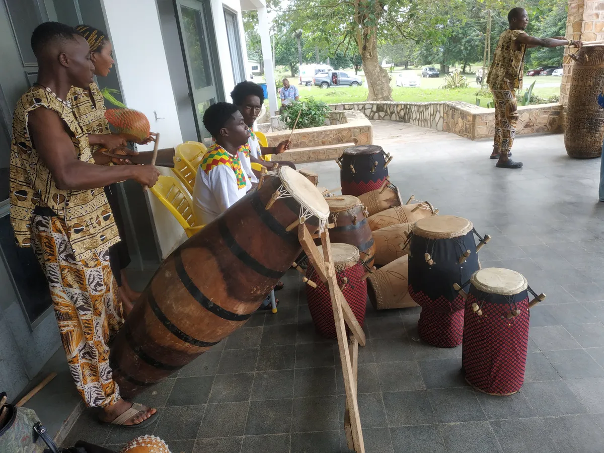 Azagunor performer