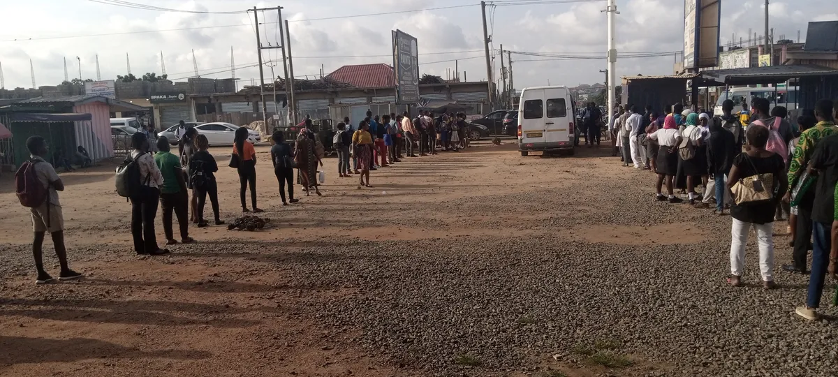 Bus terminal queue